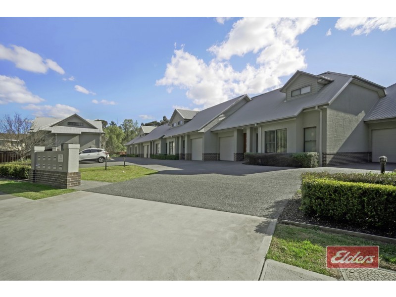 Terrace 1 115 Menangle Street, Picton NSW 2571