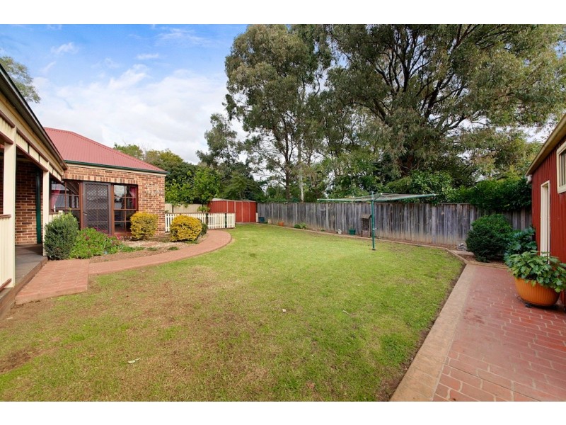 2 Albert Avenue, Thirlmere NSW 2572