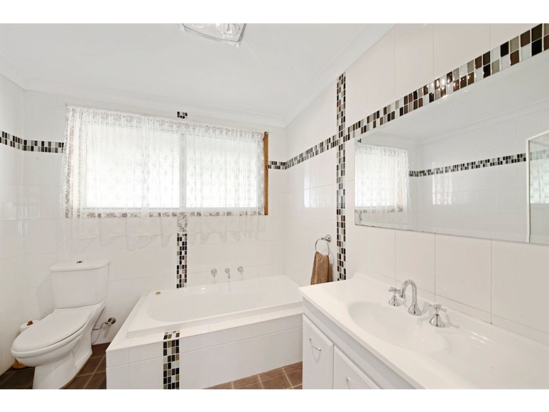 13 Alma Place, Thirlmere NSW 2572