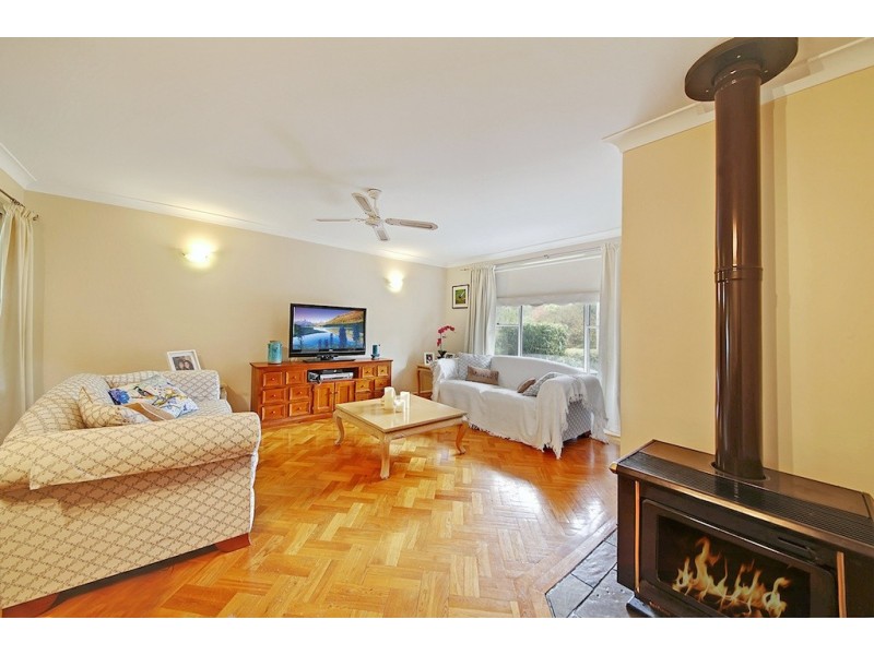84 West Parade, Buxton NSW 2571