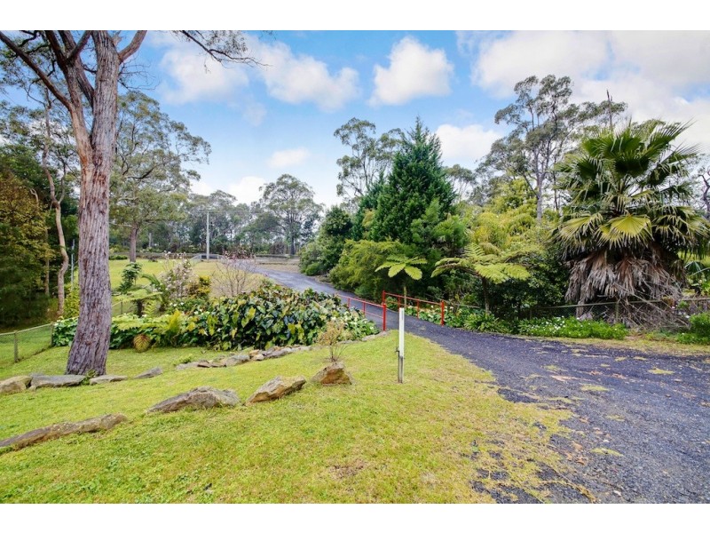 84 West Parade, Buxton NSW 2571