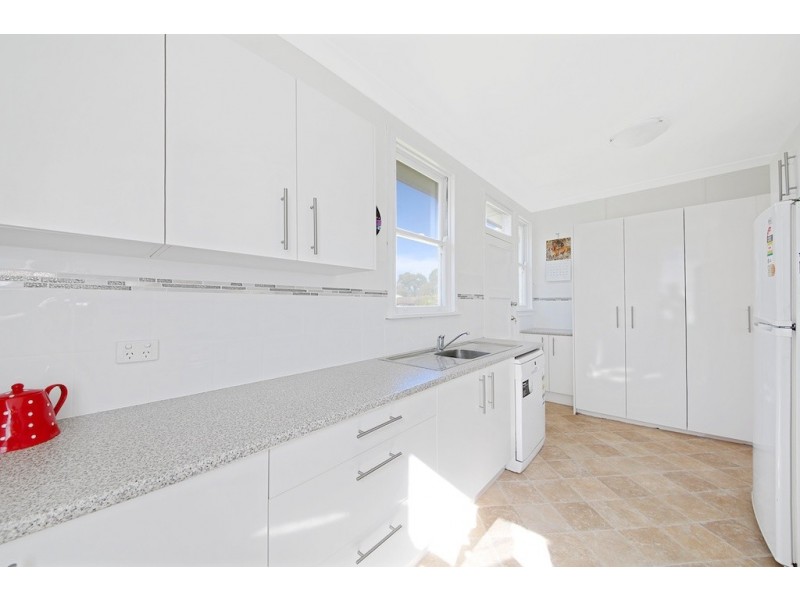 44 Wild Street, Picton NSW 2571