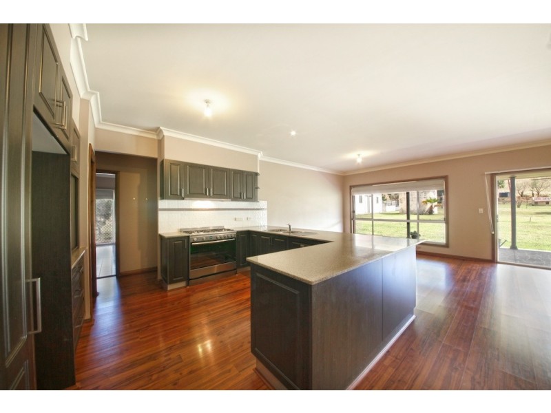 970 Menangle Rd, Douglas Park NSW 2569