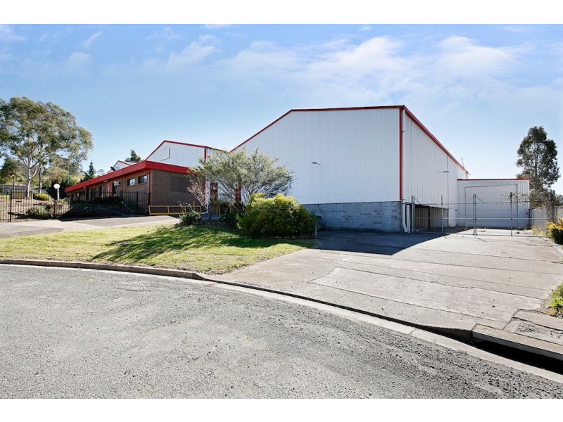 5 Bollard Place, Picton NSW 2571