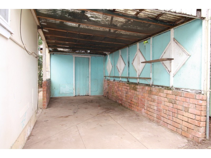 32 Westbourne Avenue, Thirlmere NSW 2572