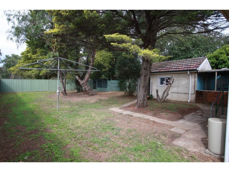 32 Westbourne Avenue, Thirlmere NSW 2572