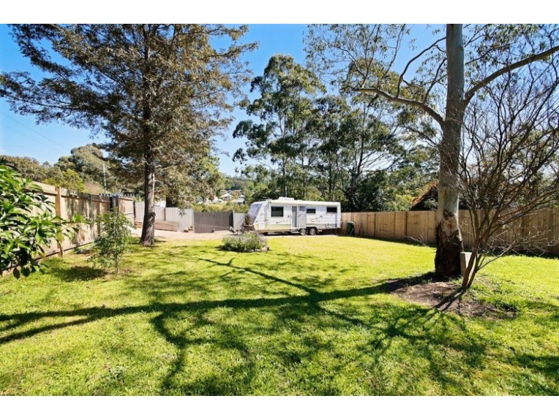 9 Campbell Street, Picton NSW 2571