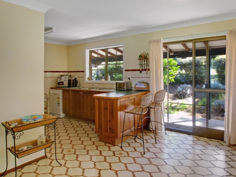 Lakesland NSW 2572