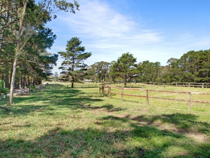Lakesland NSW 2572