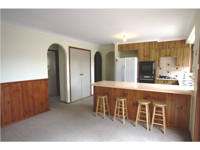 19 Coull Street, Picton NSW 2571