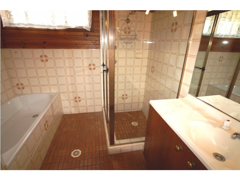 19 Coull Street, Picton NSW 2571