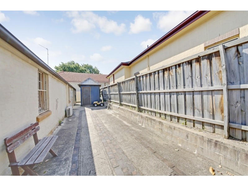 76 Menangle Street, Picton NSW 2571