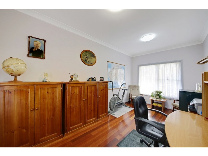 6 Krista Place, Tahmoor NSW 2573