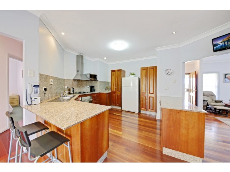 6 Krista Place, Tahmoor NSW 2573