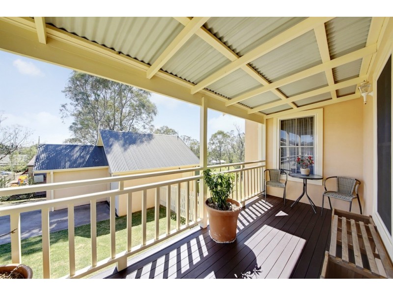 6 Krista Place, Tahmoor NSW 2573