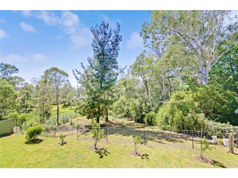 6 Krista Place, Tahmoor NSW 2573