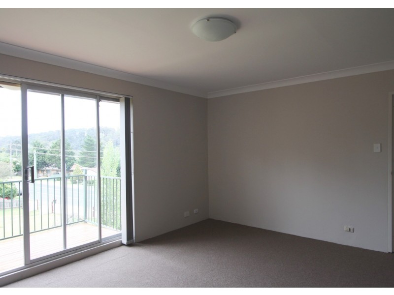 6/240 Menangle Street, Picton NSW 2571