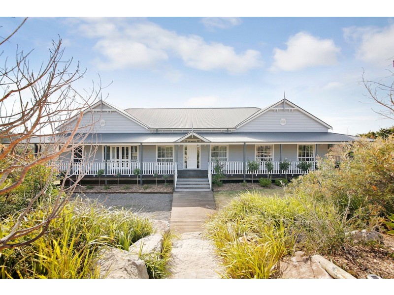 5 Thomas Place, Razorback NSW 2571