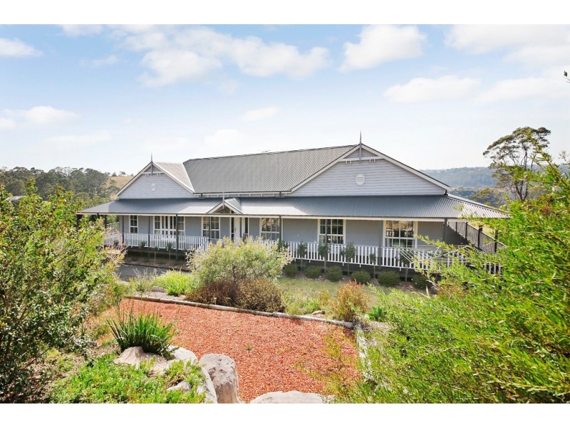 5 Thomas Place, Razorback NSW 2571