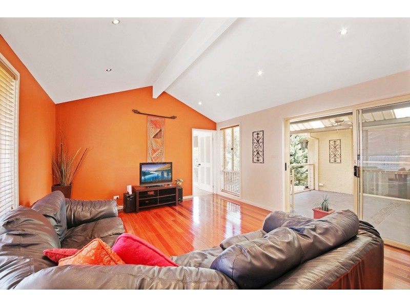 9 Mallam Road, Picton NSW 2571