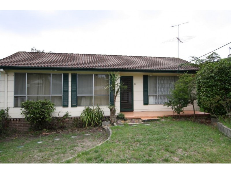 8 Stella Street, Hilltop NSW 2575