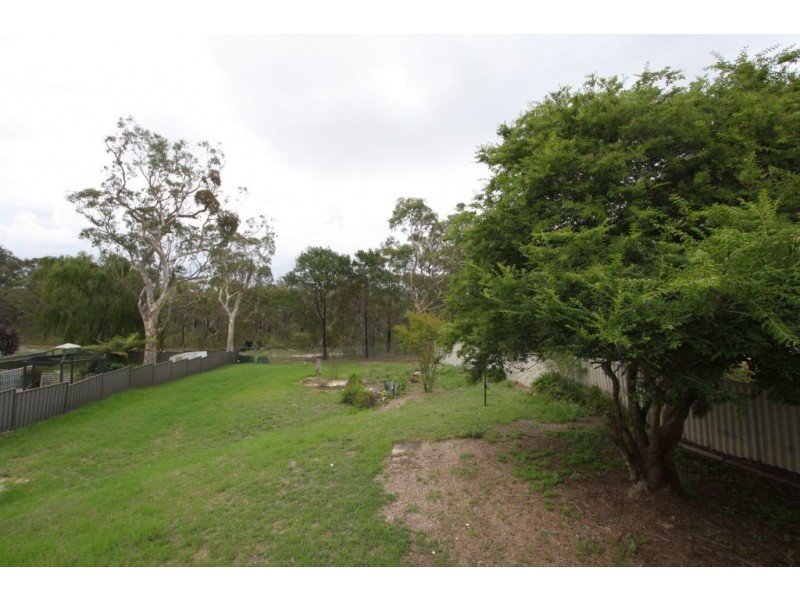 8 Stella Street, Hilltop NSW 2575