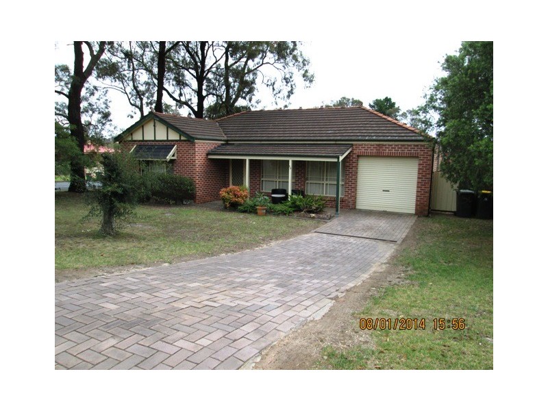 5D Albert Avenue, Thirlmere NSW 2572