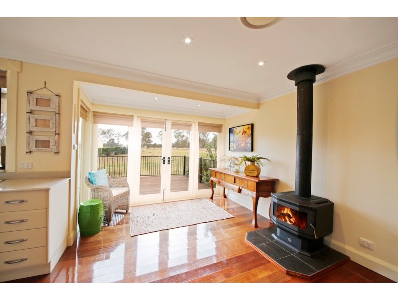 40 Mockingbird Road, Pheasants Nest NSW 2574