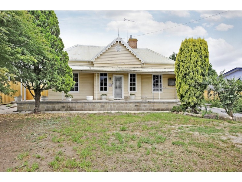 38 Wild Street, Picton NSW 2571
