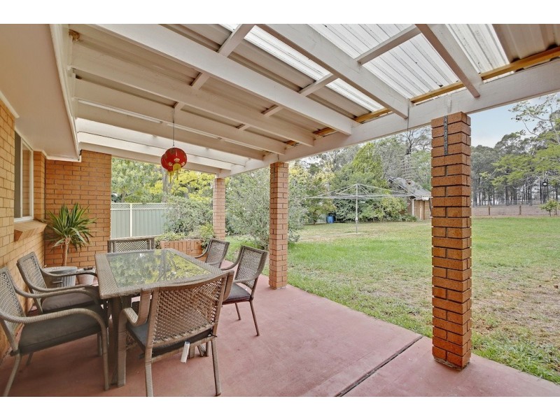 8 Turner Street, Thirlmere NSW 2572