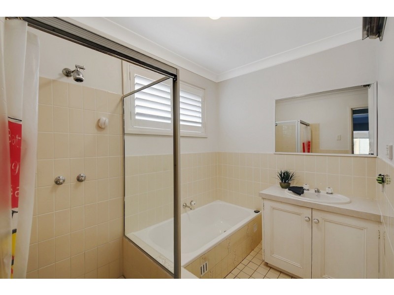 8 Turner Street, Thirlmere NSW 2572