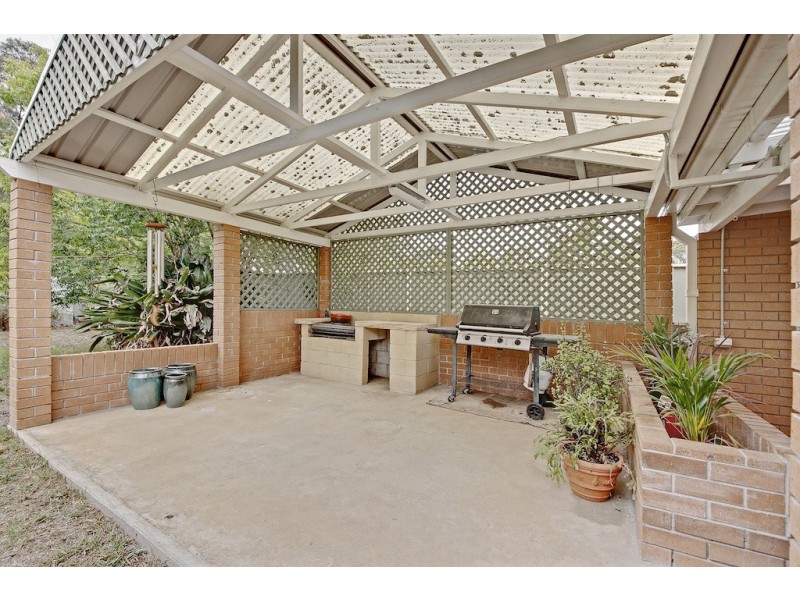 8 Turner Street, Thirlmere NSW 2572