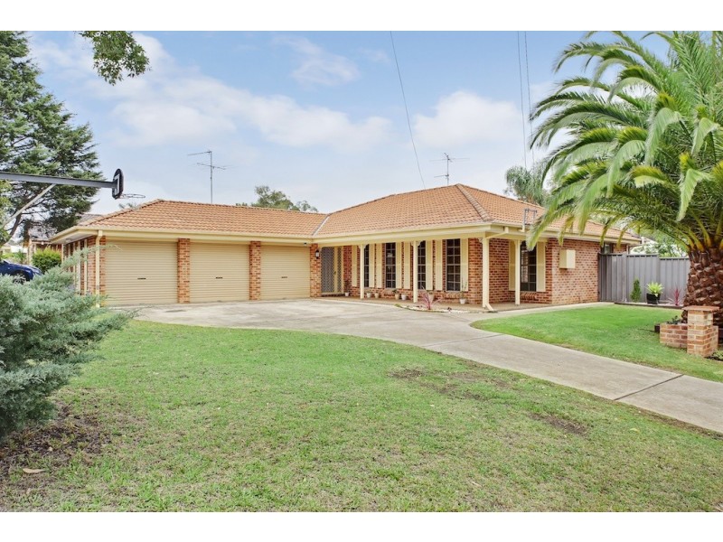 35 Turner Street, Thirlmere NSW 2572