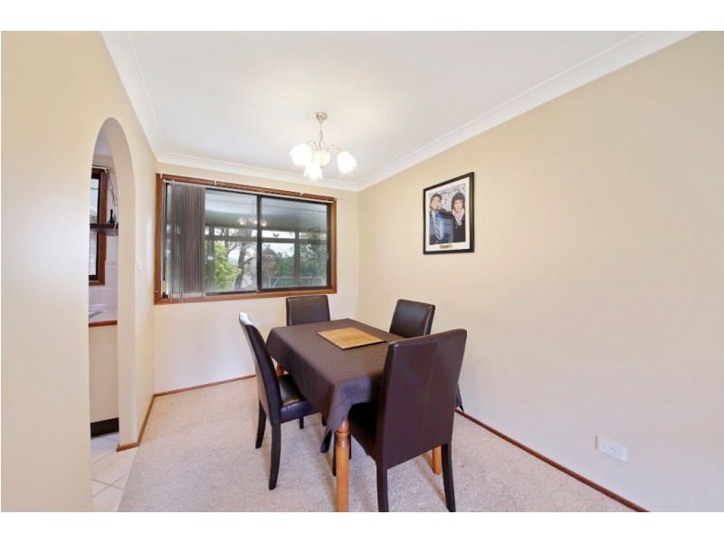 13 Krista Place, Tahmoor NSW 2573