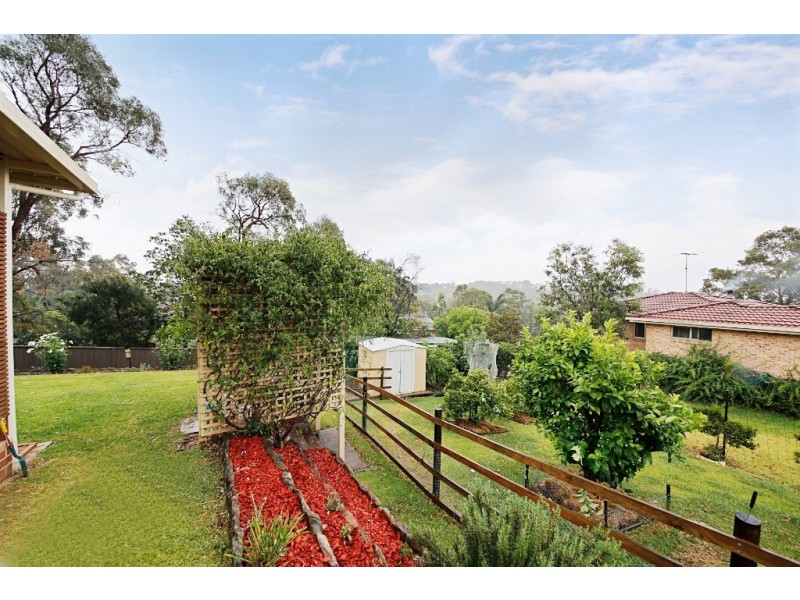 13 Krista Place, Tahmoor NSW 2573