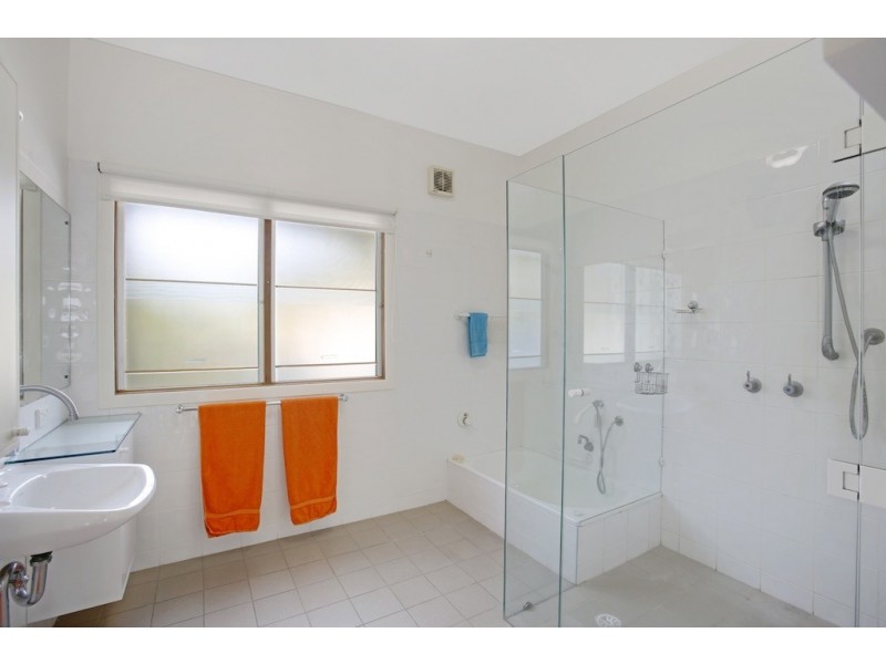 46 Picton Avenue, Picton NSW 2571