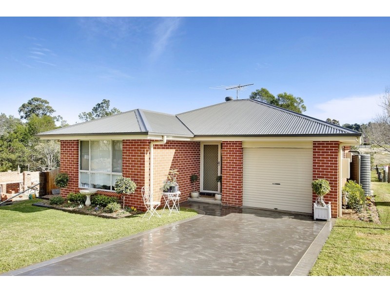 21 Wild Street, Picton NSW 2571