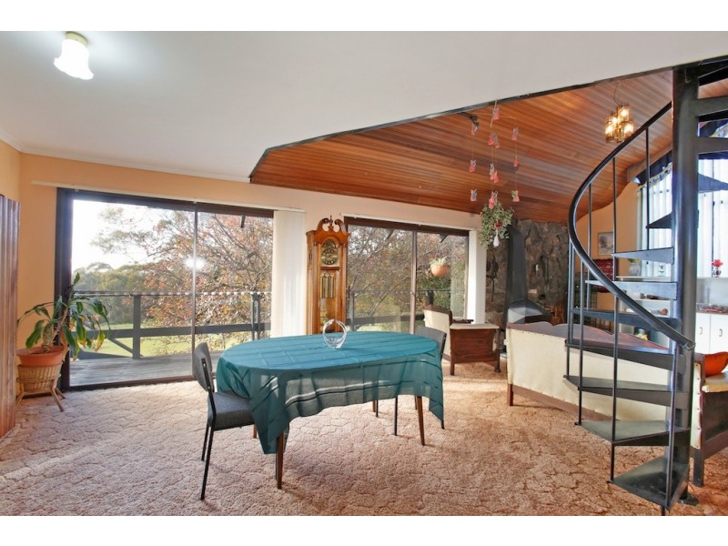 16 Grandview Parade, Hill Top NSW 2575