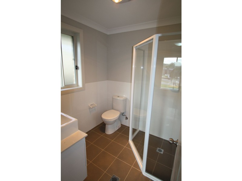 8 Keable Close, Picton NSW 2571
