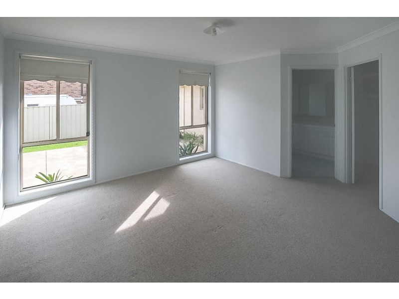 13 Hereford Way, Picton NSW 2571