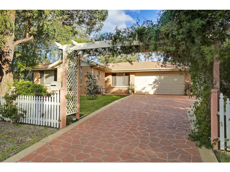 14 Albert Ave, Thirlmere NSW 2572