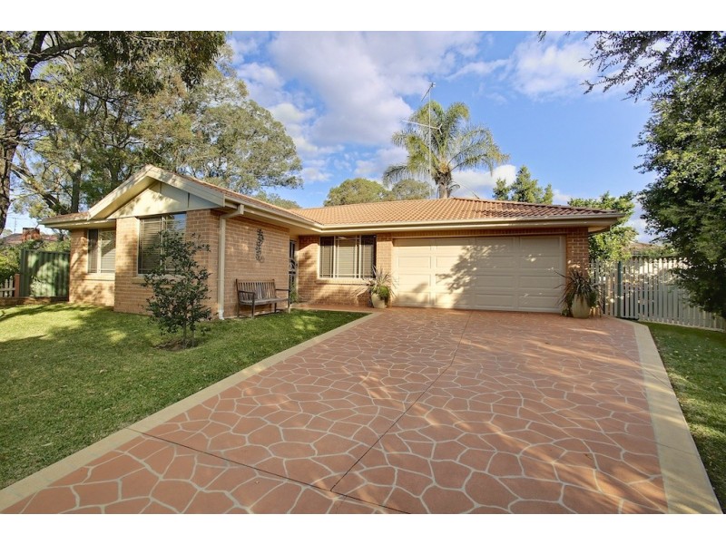 14 Albert Ave, Thirlmere NSW 2572