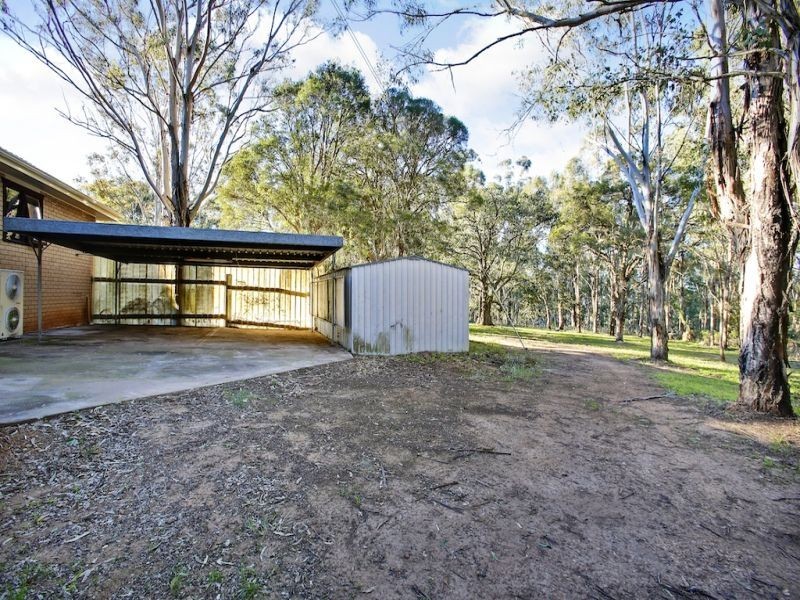 155 Donalds Range Road, Razorback NSW 2571