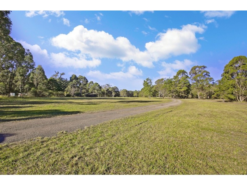 155 Donalds Range Road, Razorback NSW 2571