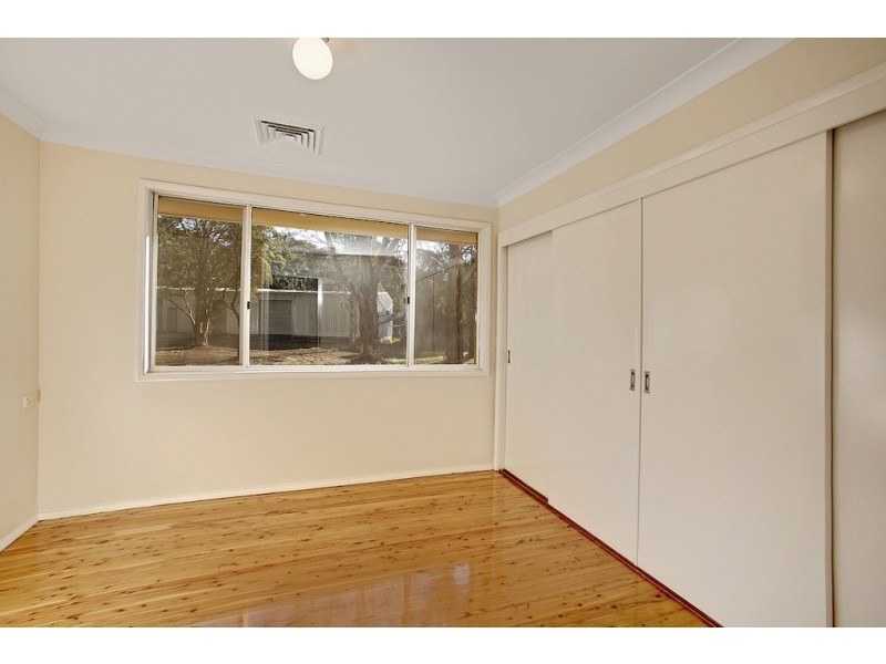 155 Donalds Range Road, Razorback NSW 2571