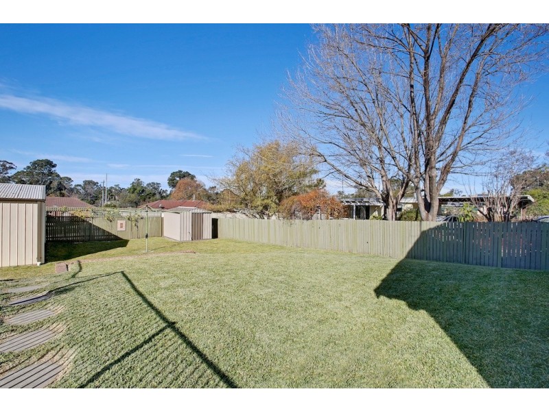 30 Castlereagh Street, Tahmoor NSW 2573