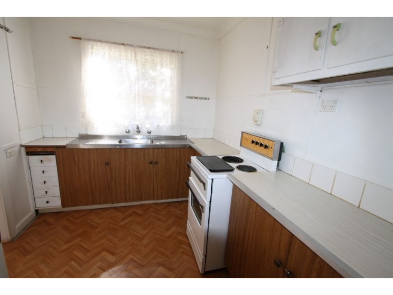 242-244 Menangle Street, Picton NSW 2571