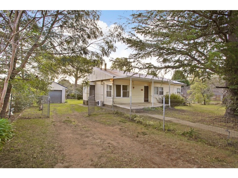 12 West Parade, Buxton NSW 2571