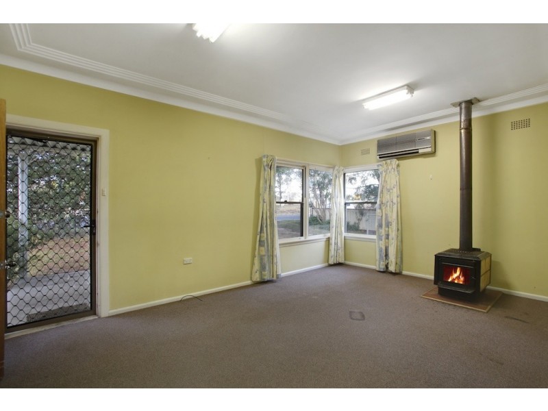 12 West Parade, Buxton NSW 2571