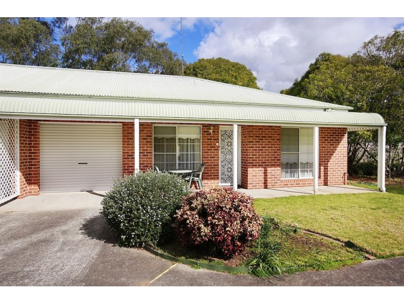 Villa 3/5 Regreme Road, Picton NSW 2571